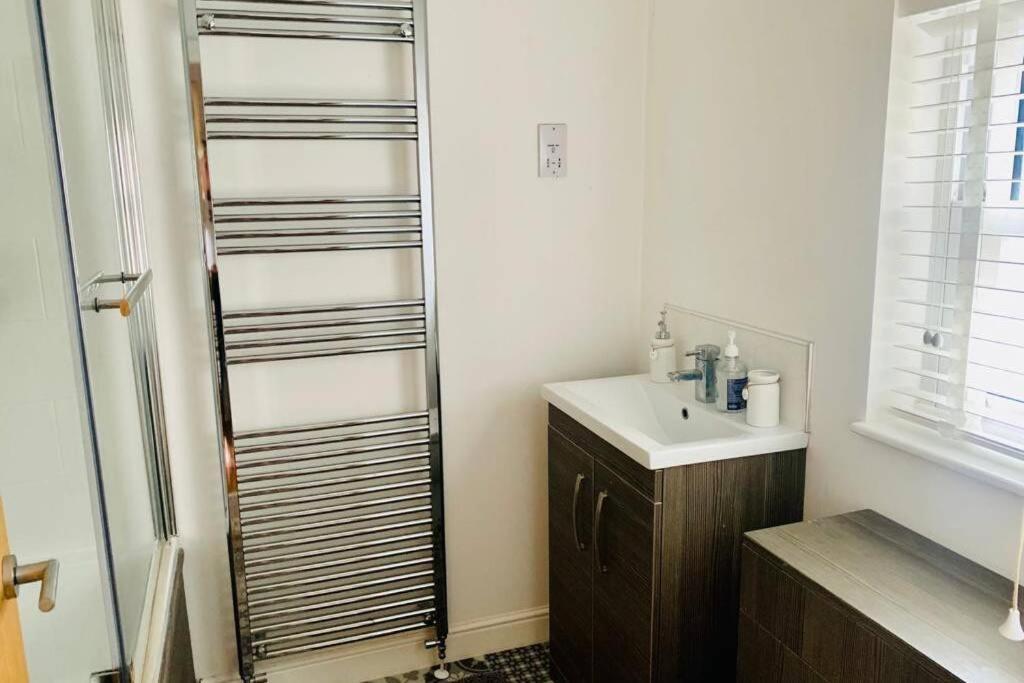 Luxury, Centrally Located 2 Bed Modern Apartment Great Yarmouth Exteriör bild